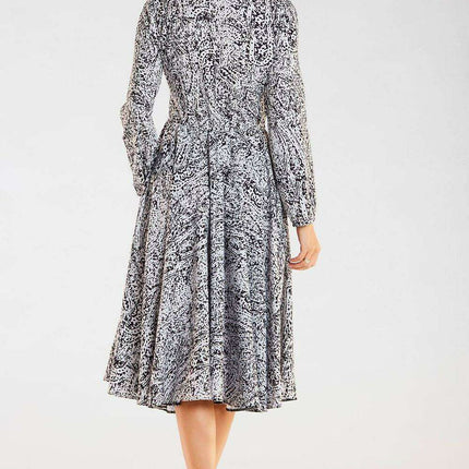 Chic Envelope Neck Midi Dress with Stylish Flared Hem - Très Elite