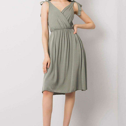 Chic Envelope Neck Summer Dress by Bella - Très Elite