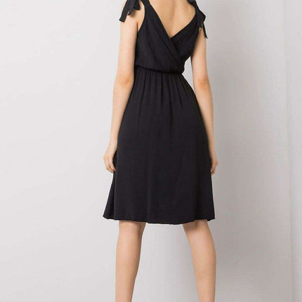 Chic Envelope Neck Summer Dress by Bella - Très Elite