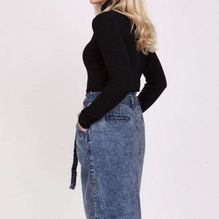 Chic Essential Fitted Turtleneck Sweater - Très Elite