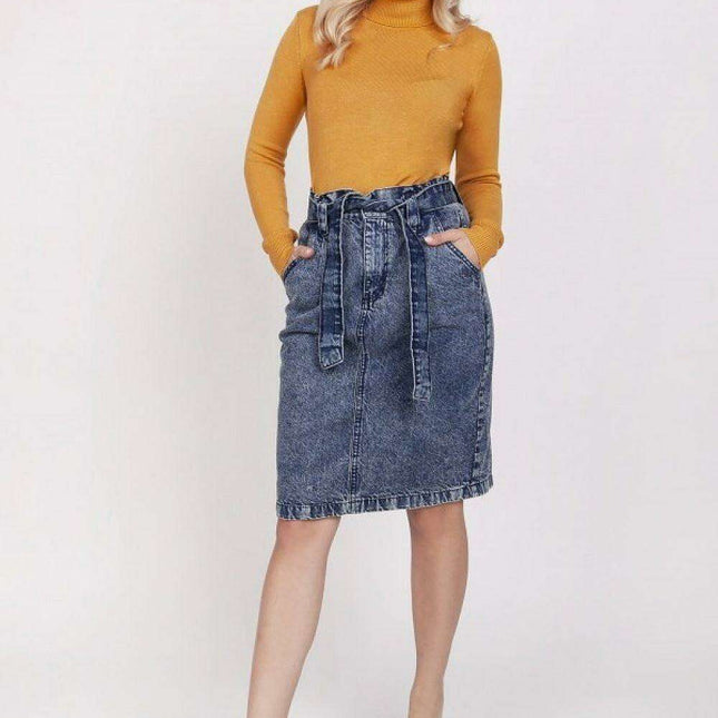 Chic Essential Fitted Turtleneck Sweater