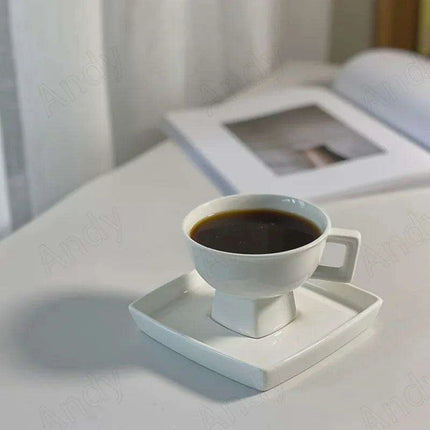 Chic European Ceramic Mug Set for Contemporary Home and Office Elegance - Très Elite