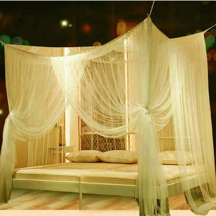 Chic European-Style Spacious Four-Door Mosquito Netting Set - Très Elite