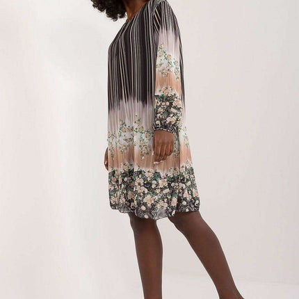 Chic Everyday Dress From Italy Moda Vibrant Versatile - Très Elite