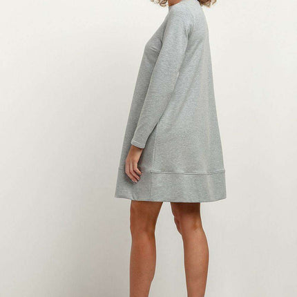 Chic Fall Knit Dress with Elegant Stand-Up Collar - Très Elite