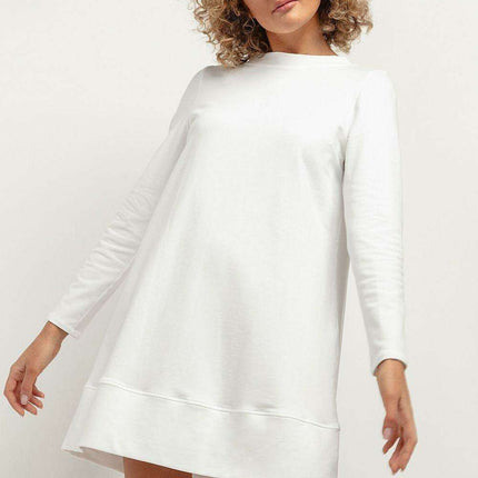 Chic Fall Knit Dress with Elegant Stand-Up Collar
