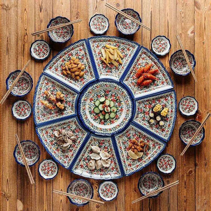 Chic Fan-Design Dining Set for Unforgettable Gatherings - Très Elite