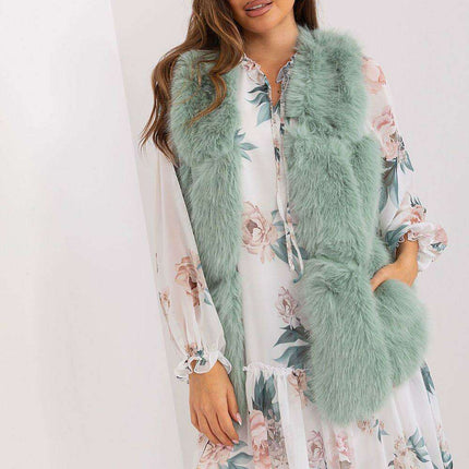 Chic Faux Fur Gilet: Your Essential Wardrobe Staple - Très Elite