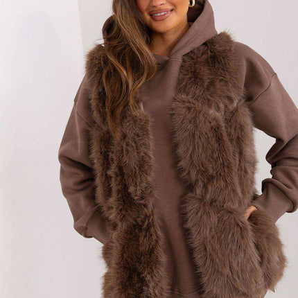 Chic Faux Fur Gilet: Your Essential Wardrobe Staple - Très Elite