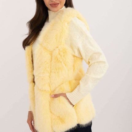 Chic Faux Fur Gilet: Your Essential Wardrobe Staple - Très Elite