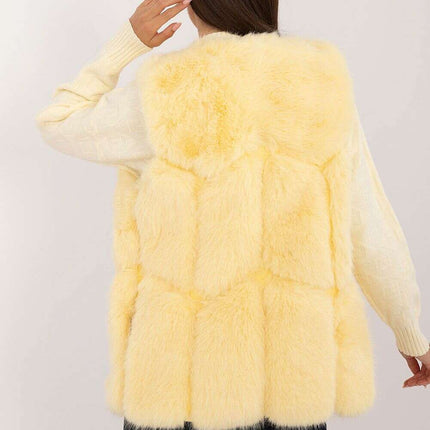 Chic Faux Fur Gilet: Your Essential Wardrobe Staple - Très Elite