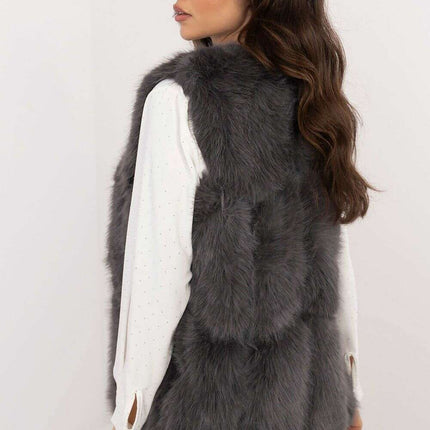 Chic Faux Fur Gilet: Your Essential Wardrobe Staple - Très Elite