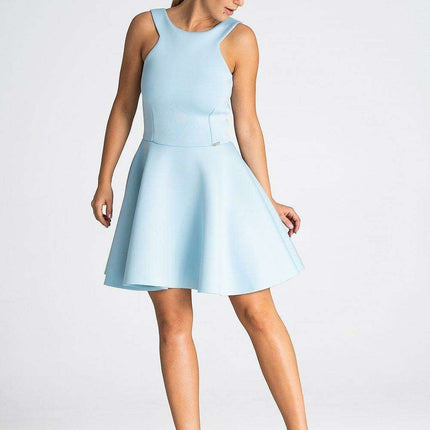 Chic Flare Cocktail Dress with Elegant Zip Closure and Stylish Back Design - Très Elite