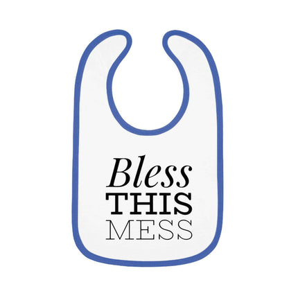 Chic Fleece Baby Bib - Elegant and Practical Mealtime Solution for Infants - Très Elite