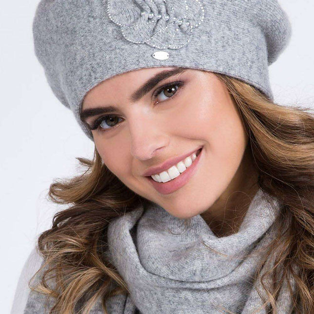 Chic Floral Embroidered Wool Beret – Sophisticated Women’s Accessory