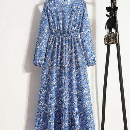 Chic Floral Maxi Dress: Effortless Elegance in Lightweight Chiffon - Très Elite