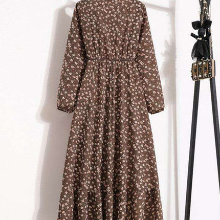Chic Floral Maxi Dress: Effortless Elegance in Lightweight Chiffon - Très Elite