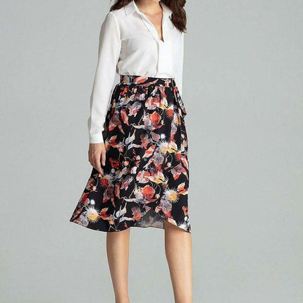 Chic Floral Pleated Midi Skirt with Elegant Gold Buckle Detail - Très Elite