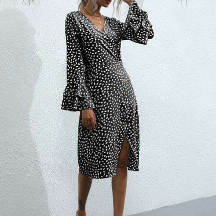 Chic Floral Print French Dress with Elegant Split Sleeves - Très Elite