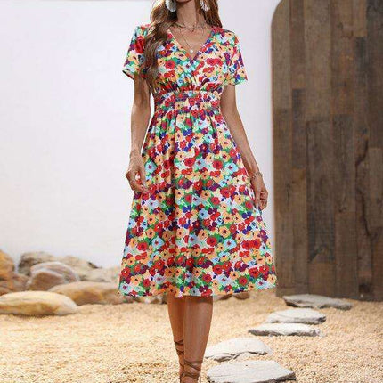 Chic Floral V-Neck Dress for Effortless Summer Style - Très Elite