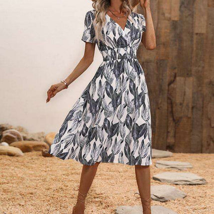 Chic Floral V-Neck Summer Dress for Effortless Style - Très Elite