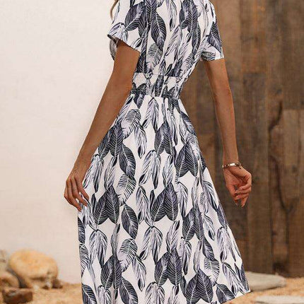 Chic Floral V-Neck Summer Dress for Effortless Style - Très Elite