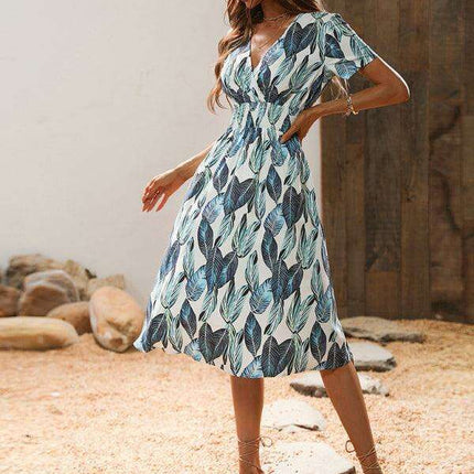 Chic Floral V-Neck Summer Dress for Effortless Style - Très Elite
