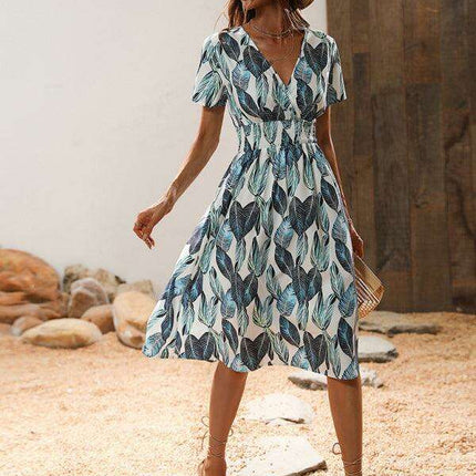 Chic Floral V-Neck Summer Dress for Effortless Style - Très Elite