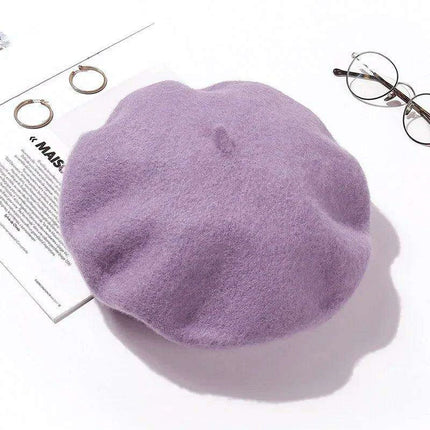 Chic French Wool Beret - A Touch of Timeless Elegance - Très Elite