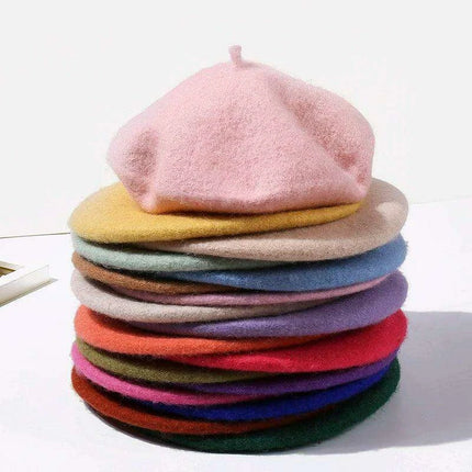 Chic French Wool Beret - A Touch of Timeless Elegance - Très Elite