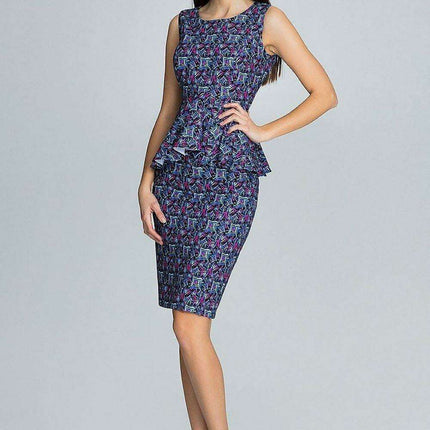 Chic Frill-Embellished Ensemble for Trendsetting Women - Très Elite