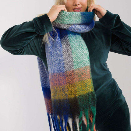 Chic Fringed Plaid Wrap for Stylish Warmth - Très Elite