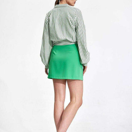 Chic Front Slit Mini Skirt for Effortless Elegance - Très Elite