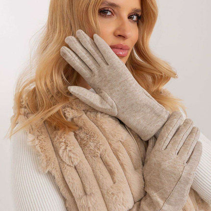 Chic Geometric Touchscreen Gloves for Stylish Connectivity - Très Elite
