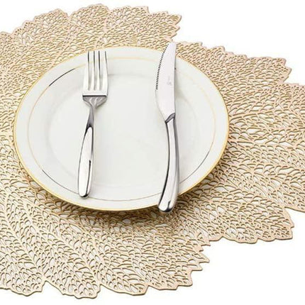 Chic Golden Leaf Dining Mat: Elegant Heat-Resistant Table Protector & Stylish Accent - Très Elite