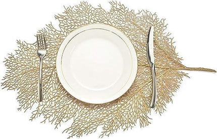 Chic Golden Leaf Dining Mat: Elegant Heat-Resistant Table Protector & Stylish Accent - Très Elite