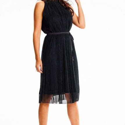 Chic Halter Neck Midi Dress with Decorative Collar and Satin Belt - Très Elite