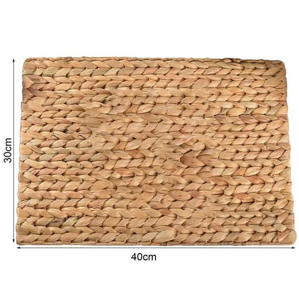 Chic Handcrafted Water Hyacinth Placemats - Stylish Heat-Resistant Table Mats with Timeless Braided Design - Très Elite