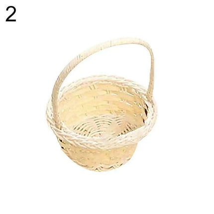 Chic Handwoven Wicker Flower Basket for Elegant Storage Solutions..