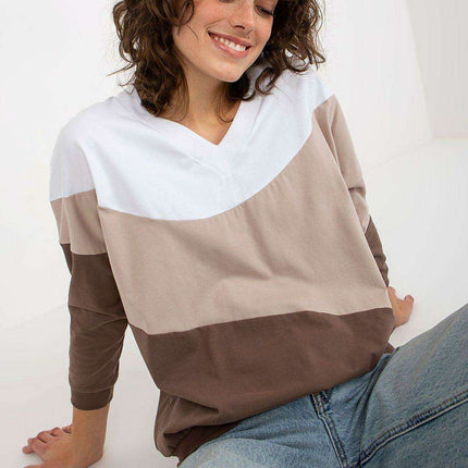 Chic Heart Cutout Sweatshirt for Women - Très Elite