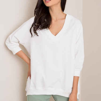 Chic Heart Embellished Paris Sweatshirt For Women Casual - Très Elite