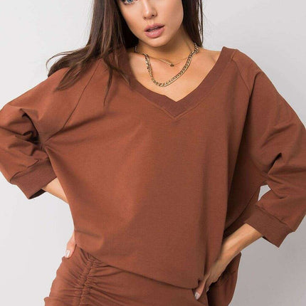 Chic Heart Embellished Paris Sweatshirt For Women Casual - Très Elite