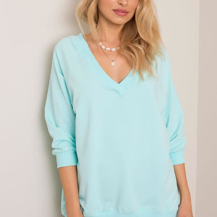 Chic Heart Embellished Paris Sweatshirt For Women Casual - Très Elite