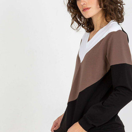 Chic Heart Neckline Cozy Sweatshirt - Très Elite
