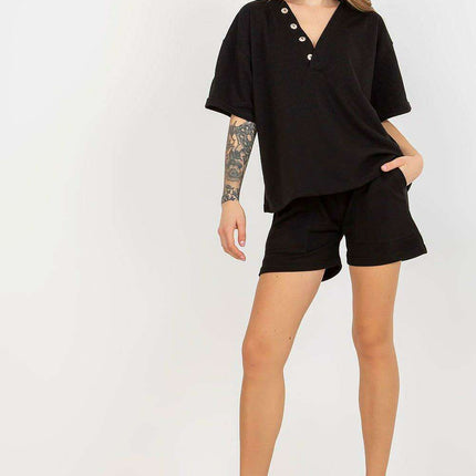 Chic Heart Neckline Loungewear Set with Adjustable Tie-Waist Shorts - Très Elite