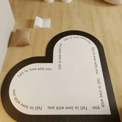 Chic Heart-Shaped Welcome Mat - A Touch of Elegance for Your Home