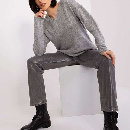 Chic Heartfelt Paris Sweater Cozy Parisian Knit for Women - Très Elite
