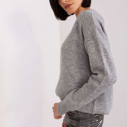 Chic Heartfelt Paris Sweater Cozy Parisian Knit for Women - Très Elite