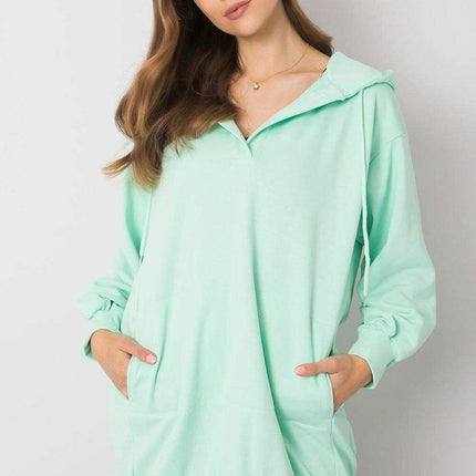 Chic Hooded Sweatshirt with Front Pocket - Ultimate Casual Style - Très Elite