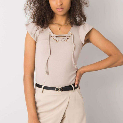 Chic Italian Ribbed Blouse With Frill Neckline Slim Fit - Très Elite